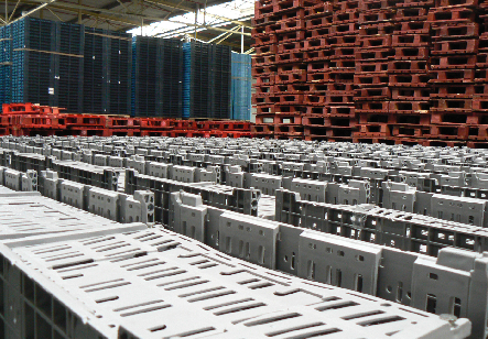 Gallery Image 1/2 US Pallet